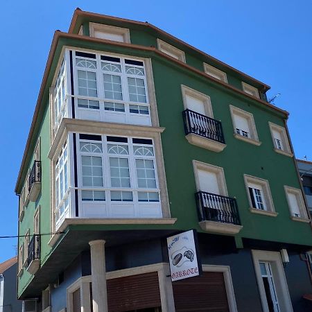 Apartamento De 4 Dormitorios En 卡马里纳斯 外观 照片