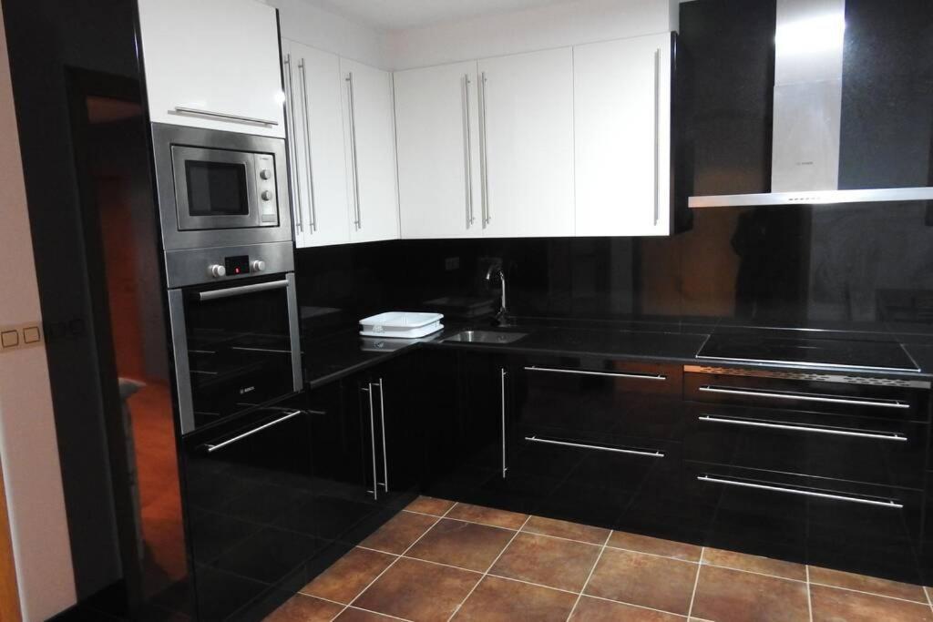 Apartamento De 4 Dormitorios En 卡马里纳斯 外观 照片